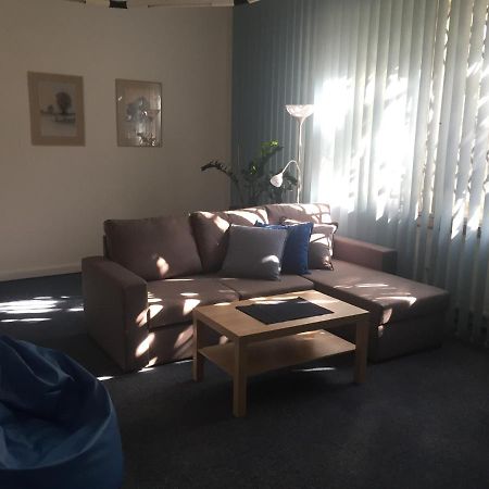 Blue Apartment In Beautiful English Style Garden With Atmosphere Прага Екстериор снимка